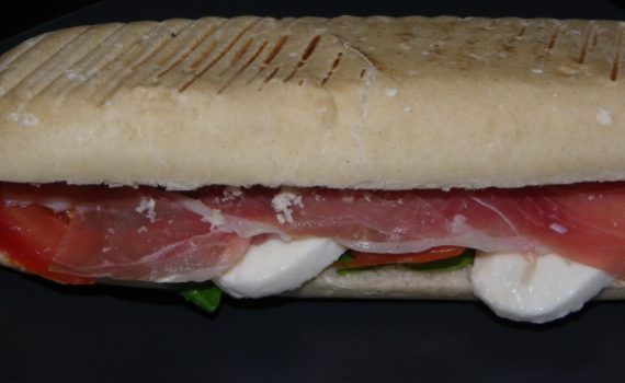 Recette sandwich panini jambon cru