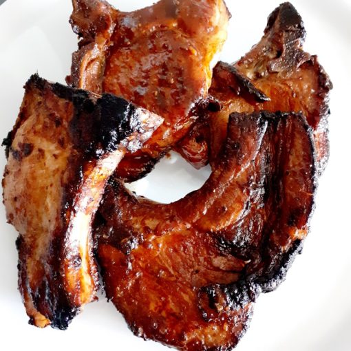 Côtelettes de porc marinées au gingembre frais