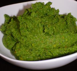 Pesto à l'épinard et à la pistache