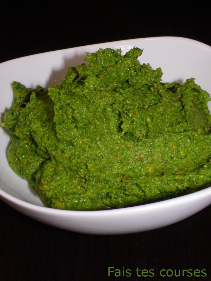 Pesto à l'épinard et à la pistache
