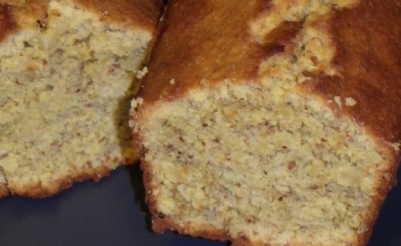 Gâteau yaourt à la noisette et à l'amande