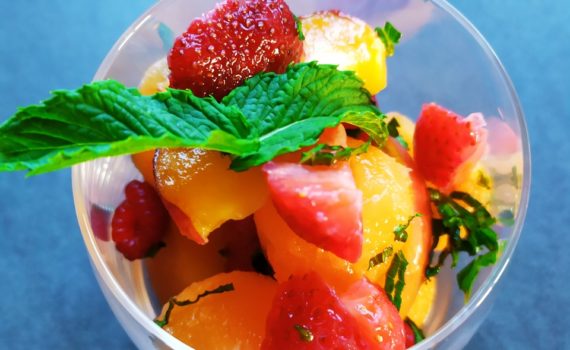 Salade de fruits d'été parfumée